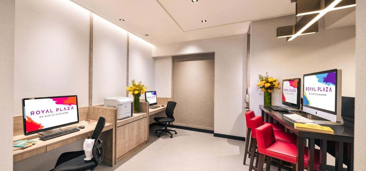 Royal Plaza On Scotts Hotel Singapore Exterior photo Business Center
