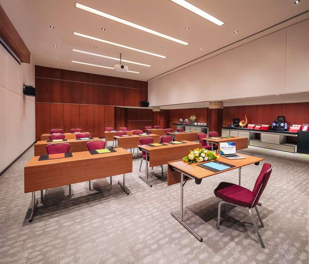 Royal Plaza On Scotts Hotel Singapore Facilities photo Meeting room